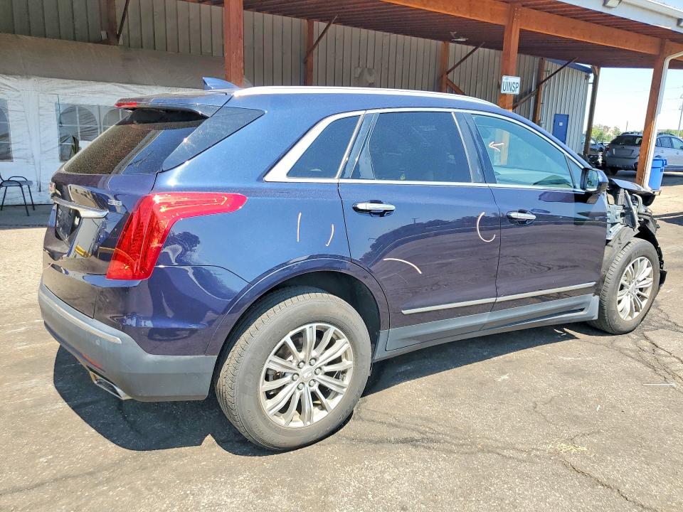 66760606 :رقم المزاد ، 1GYKNDRS2HZ275831 vin ، 2017 Cadillac Xt5 مزاد بيع