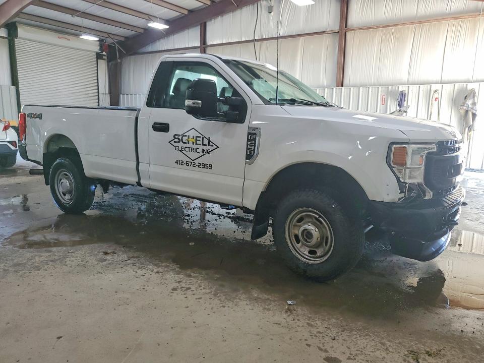63219286 :رقم المزاد ، 1FTBF2B6XNED58107 vin ، 2022 Ford F250 مزاد بيع