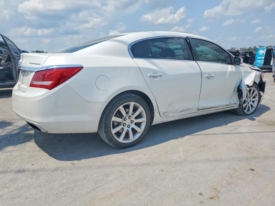64827156 :رقم المزاد ، 1G4GD5G37GF208945 vin ، 2016 Buick Lacrosse مزاد بيع