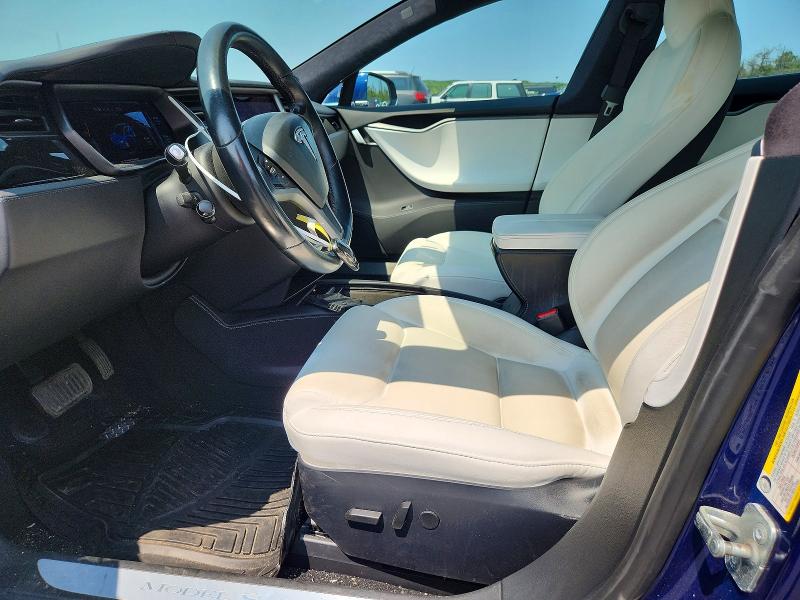 64539106 :رقم المزاد ، 5YJSA1E28LF369863 vin ، 2020 Tesla Model S مزاد بيع