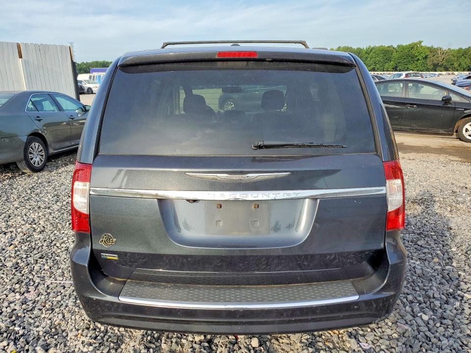 64556246 :رقم المزاد ، 2C4RC1BG6DR691352 vin ، 2013 Chrysler Town & Country مزاد بيع