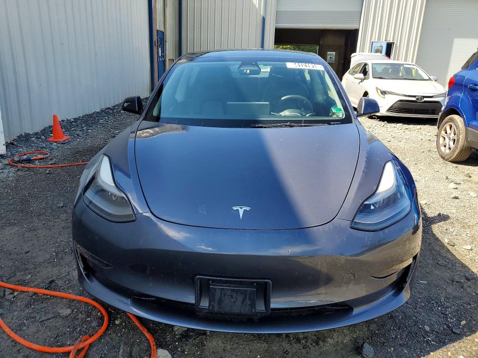 64121916 :رقم المزاد ، 5YJ3E1EA1PF435790 vin ، 2023 Tesla Model 3 مزاد بيع