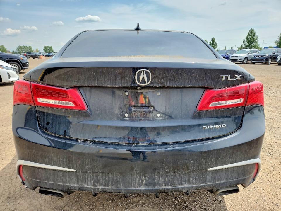 62137386 :رقم المزاد ، 19UUB3F31JA802214 vin ، 2018 Acura Tlk مزاد بيع