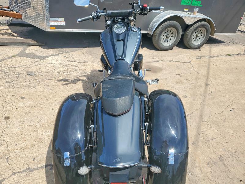 Продаж на аукціоні авто 2015 Yamaha Xv1900, vin: JYAVP27E5FA017261, номер лоту: 63716756