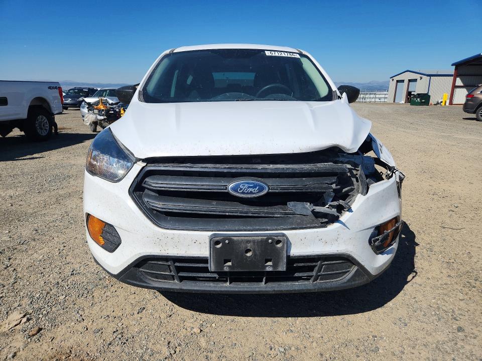 2019 Ford Escape მანქანა იყიდება აუქციონზე, vin: 1FMCU0F74KUC54114, აუქციონის ნომერი: 67121786