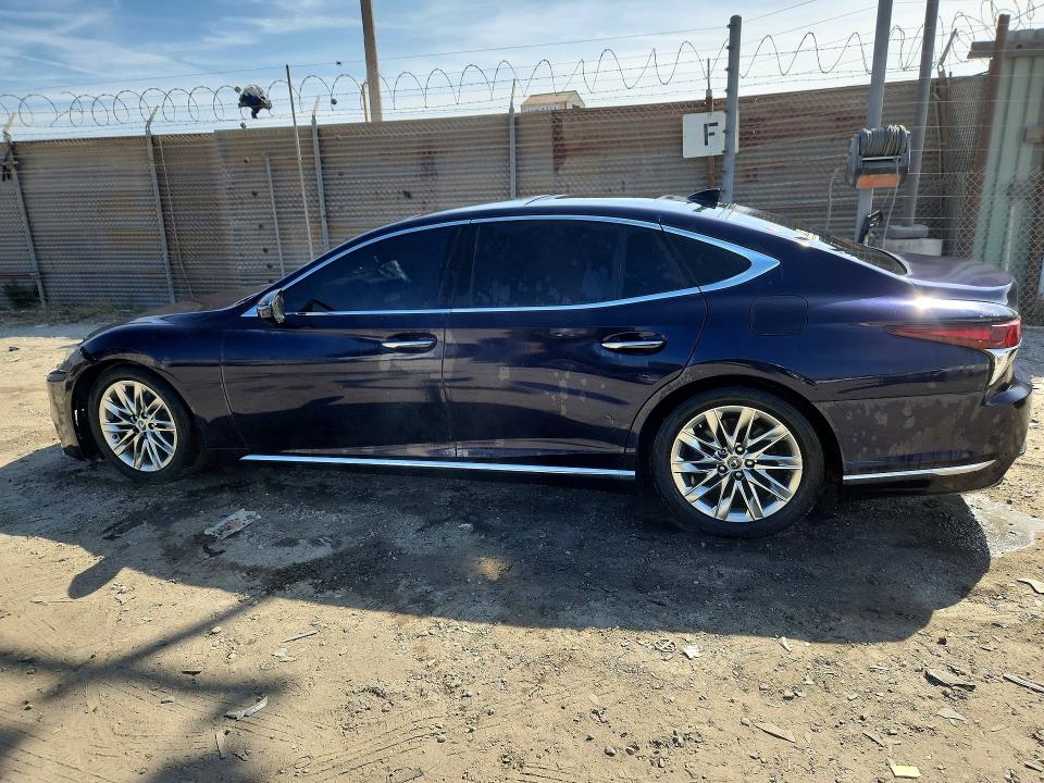 Продажа на аукционе авто 2020 Lexus Ls 500, vin: JTHD51FF5L5011313        , номер лота: 69094746