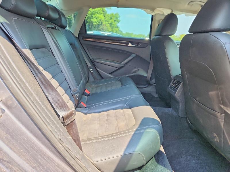Продажа на аукционе авто 2015 Volkswagen Passat, vin: 1VWCV7A33FC052999, номер лота: 64199846