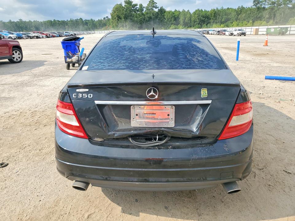 66637736 :رقم المزاد ، WDDGF5GB0AR112673 vin ، 2010 Mercedes-benz C مزاد بيع