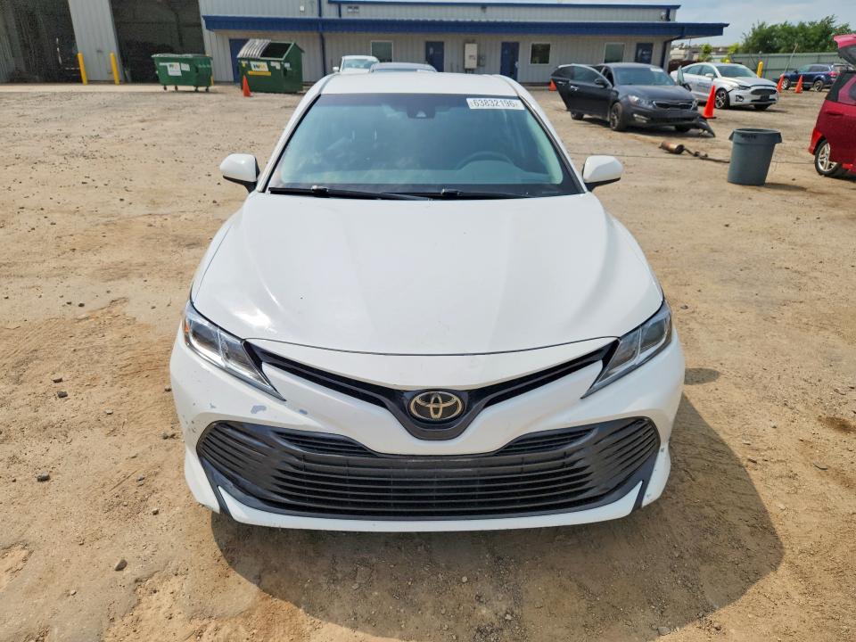 Aukcja sprzedaży 2018 Toyota Camry, vin: 4T1B11HK8JU090103, numer aukcji: 63832196