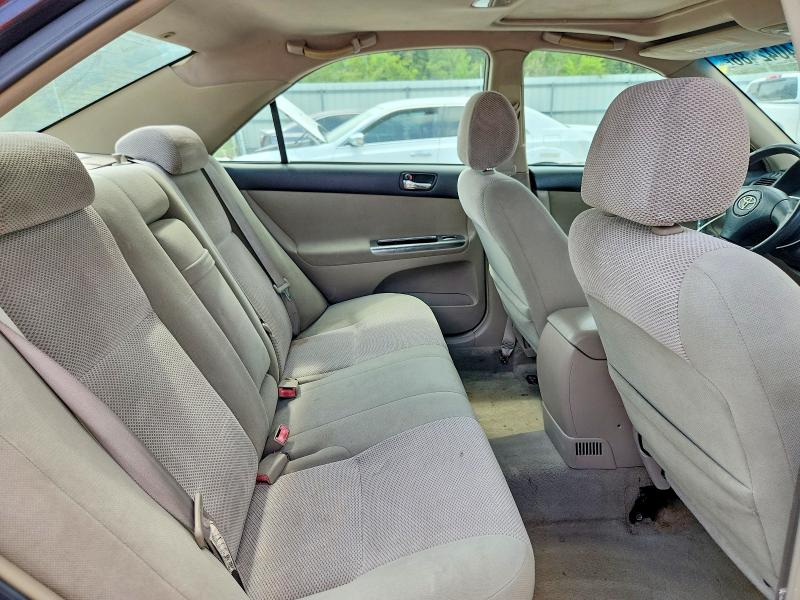64042486 :رقم المزاد ، 4T1BF32K53U553307 vin ، 2003 Toyota Camry مزاد بيع