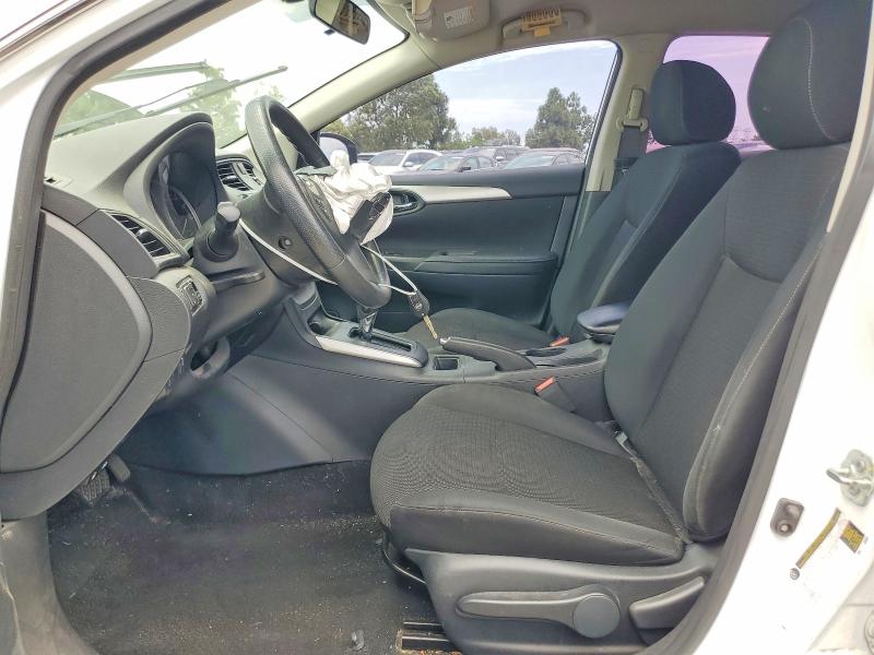 64130736 :رقم المزاد ، 3N1AB7AP6KY355673 vin ، 2022 Nissan Sentra مزاد بيع