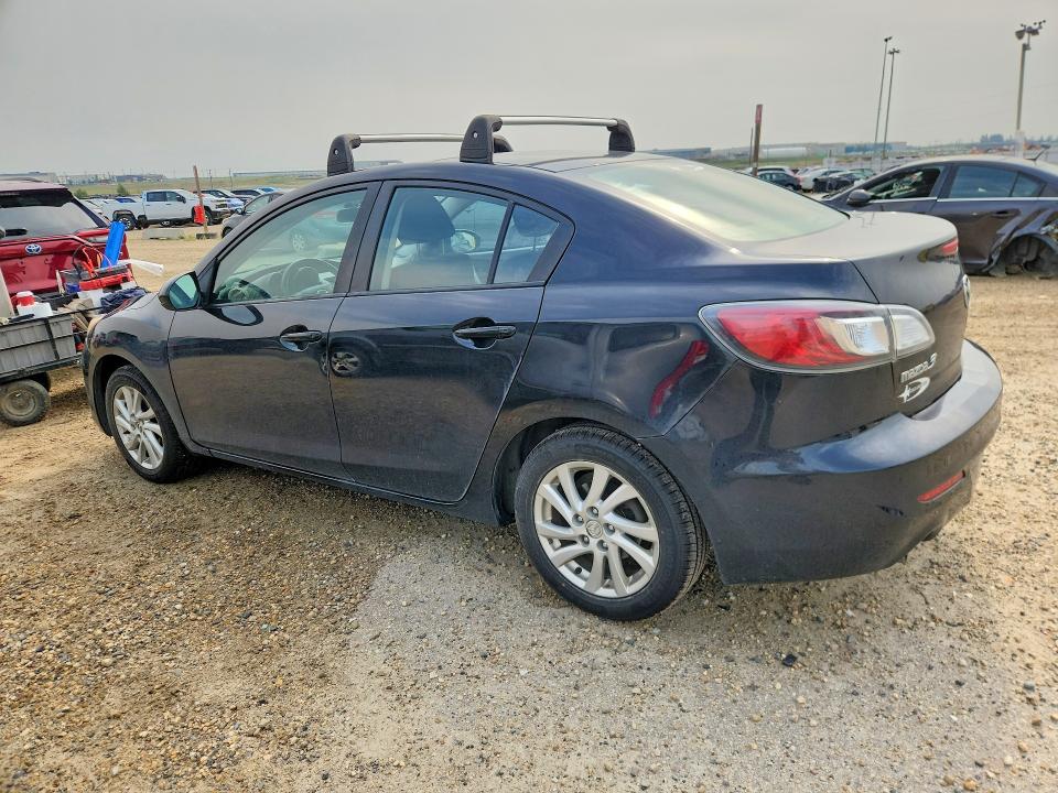 64274446 :رقم المزاد ، JM1BL1V75C1568271 vin ، 2012 Mazda 3 مزاد بيع