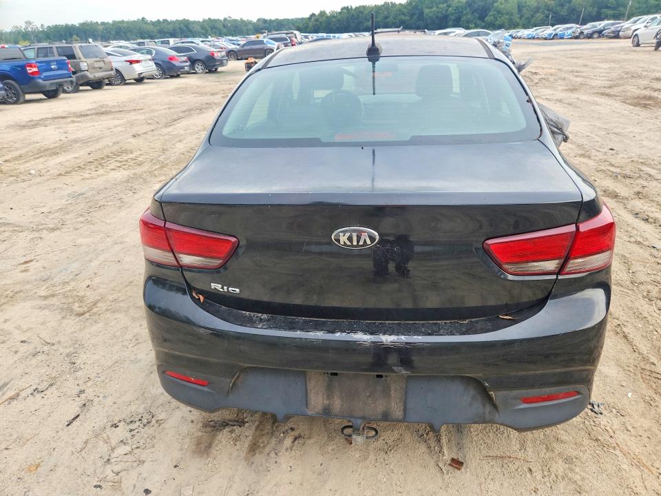 2018 Kia Rio მანქანა იყიდება აუქციონზე, vin: 3KPA24AB0JE065350, აუქციონის ნომერი: 66972636