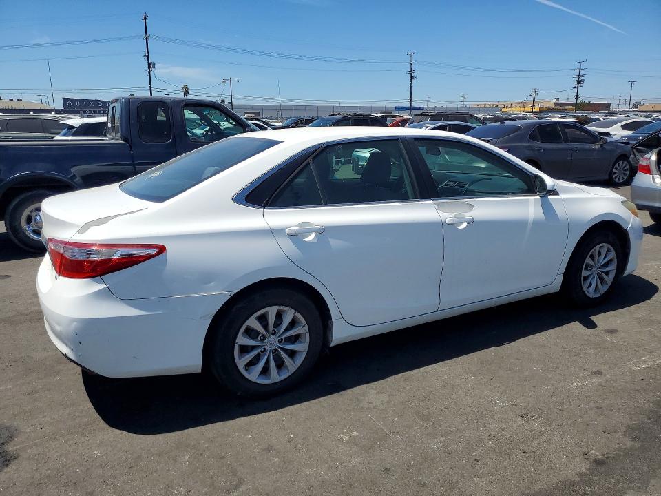 Aukcja sprzedaży 2015 Toyota Camry, vin: 4T4BF1FK3FR486781, numer aukcji: 65479416