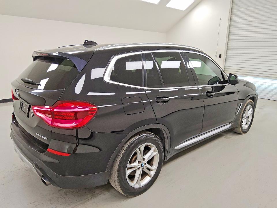 63427506 :رقم المزاد ، 5UXTY3C03M9D85107 vin ، 2021 Bmw X3 مزاد بيع
