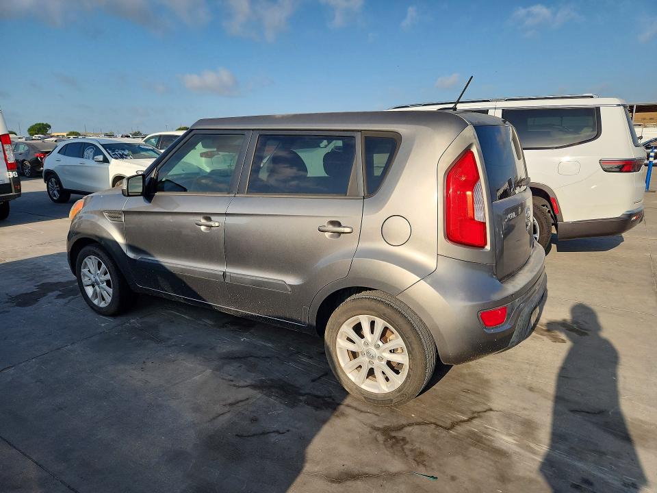 64263916 :رقم المزاد ، KNDJT2A60C7386313 vin ، 2012 Kia Soul مزاد بيع