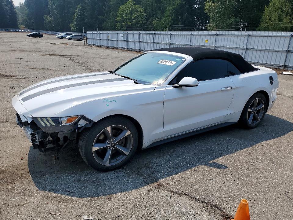 2015 Ford Mustang მანქანა იყიდება აუქციონზე, vin: 1FATP8EM9F5329526, აუქციონის ნომერი: 62691716