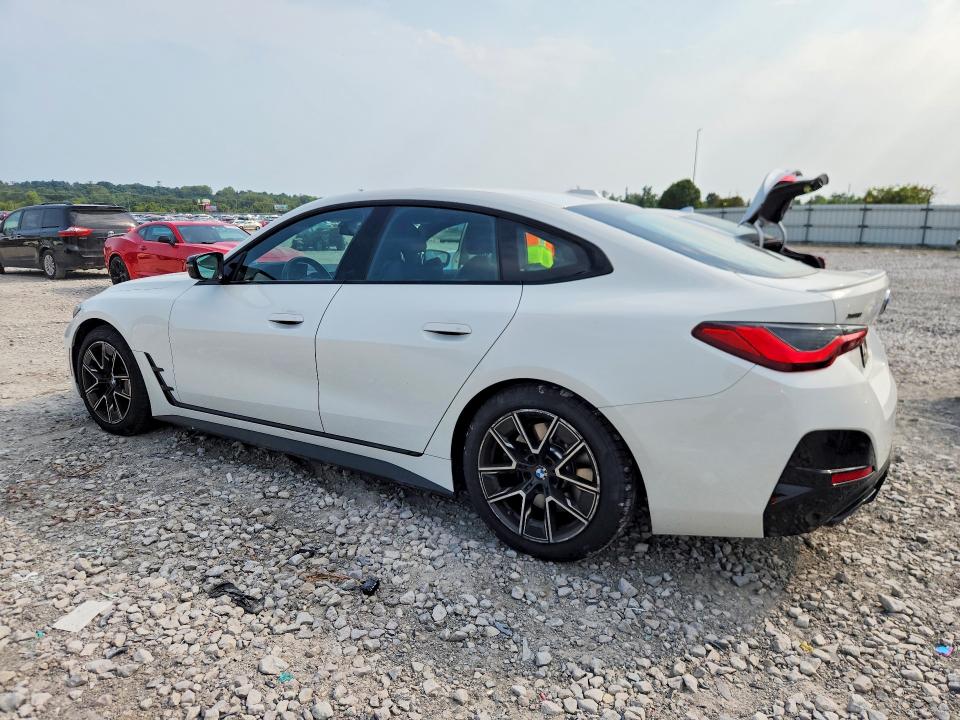 2022 Bmw M440xi მანქანა იყიდება აუქციონზე, vin: WBA13AW07NFL99564, აუქციონის ნომერი: 63481656