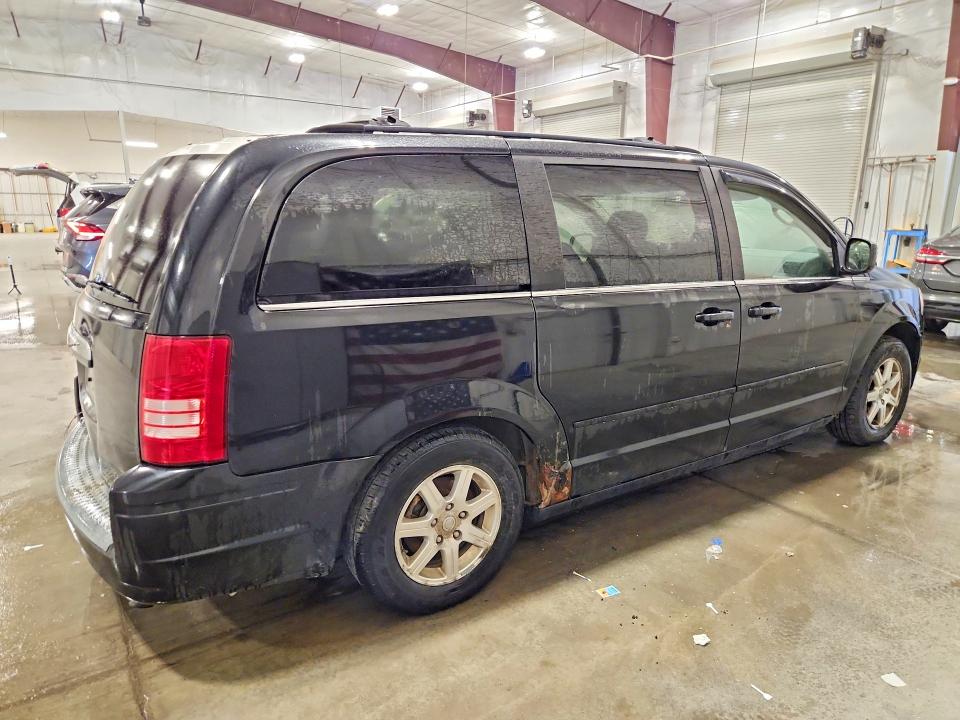 2008 Chrysler Town & Country მანქანა იყიდება აუქციონზე, vin: 2A8HR54P48R675938, აუქციონის ნომერი: 65351836