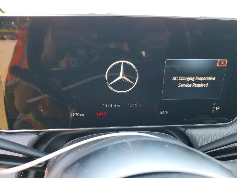 65429926 :رقم المزاد ، 4JGGM1CB5TA071033 vin ، 2026 Mercedes-benz Eqe Suv مزاد بيع