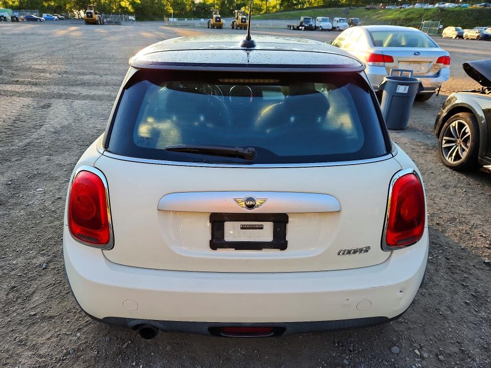 Продажа на аукционе авто 2015 Mini Cooper, vin: WMWXM5C50FT938964, номер лота: 66233406