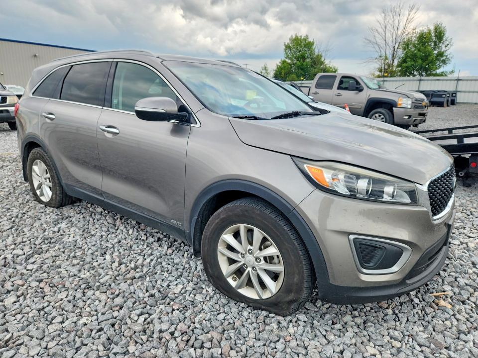 Продаж на аукціоні авто 2016 Kia Sorento, vin: 5XYPGDA32GG030664, номер лоту: 63935886