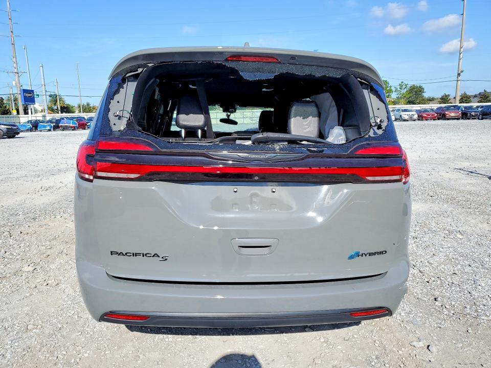 Продаж на аукціоні авто 2022 Chrysler Pacifica, vin: 2C4RC1L74NR139588, номер лоту: 64941316