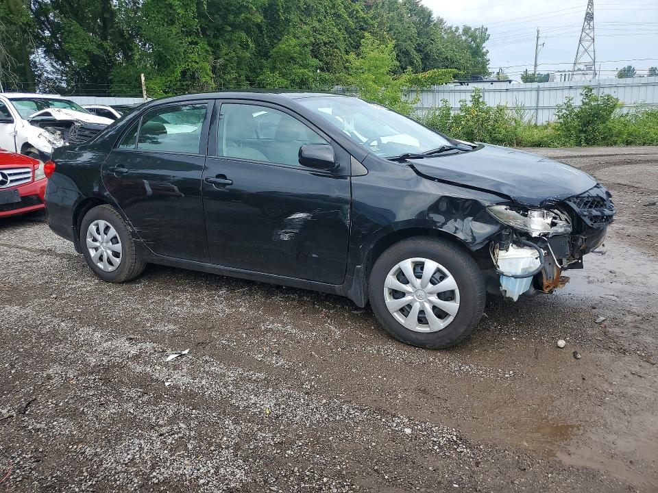 67163106 :رقم المزاد ، 2T1BU4EE8BC577134 vin ، 2011 Toyota Corolla مزاد بيع