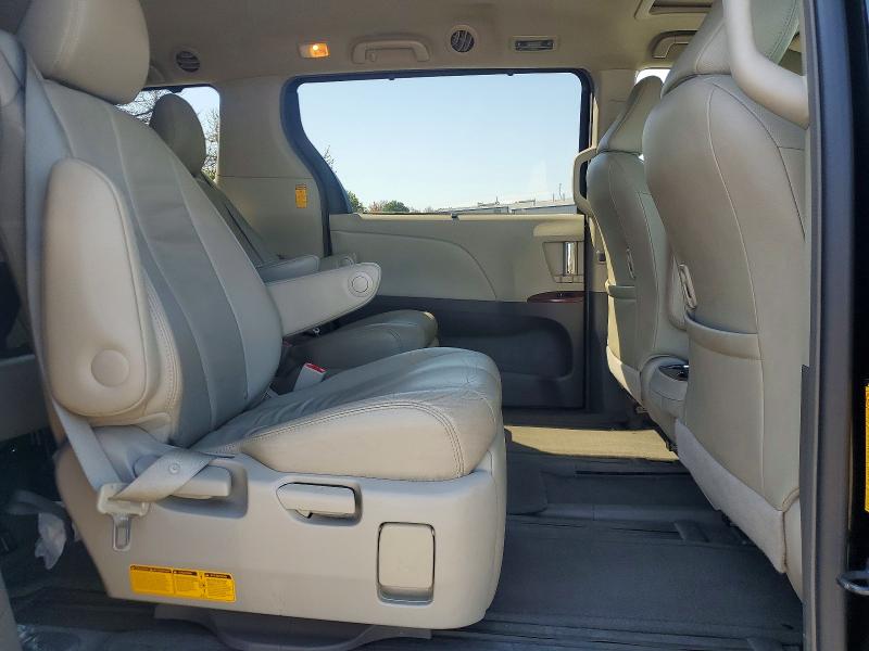 63668926 :رقم المزاد ، 5TDDK3DC1ES091866 vin ، 2014 Toyota Sienna مزاد بيع