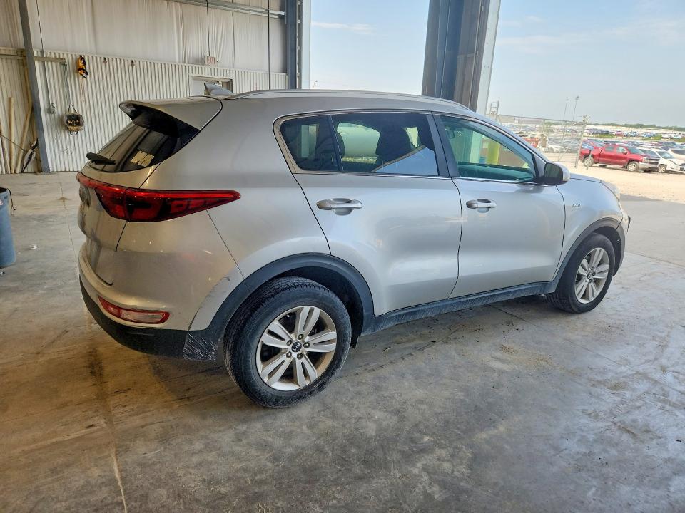 Продаж на аукціоні авто 2017 Kia Sportage, vin: KNDPMCAC8H7113419, номер лоту: 63715466
