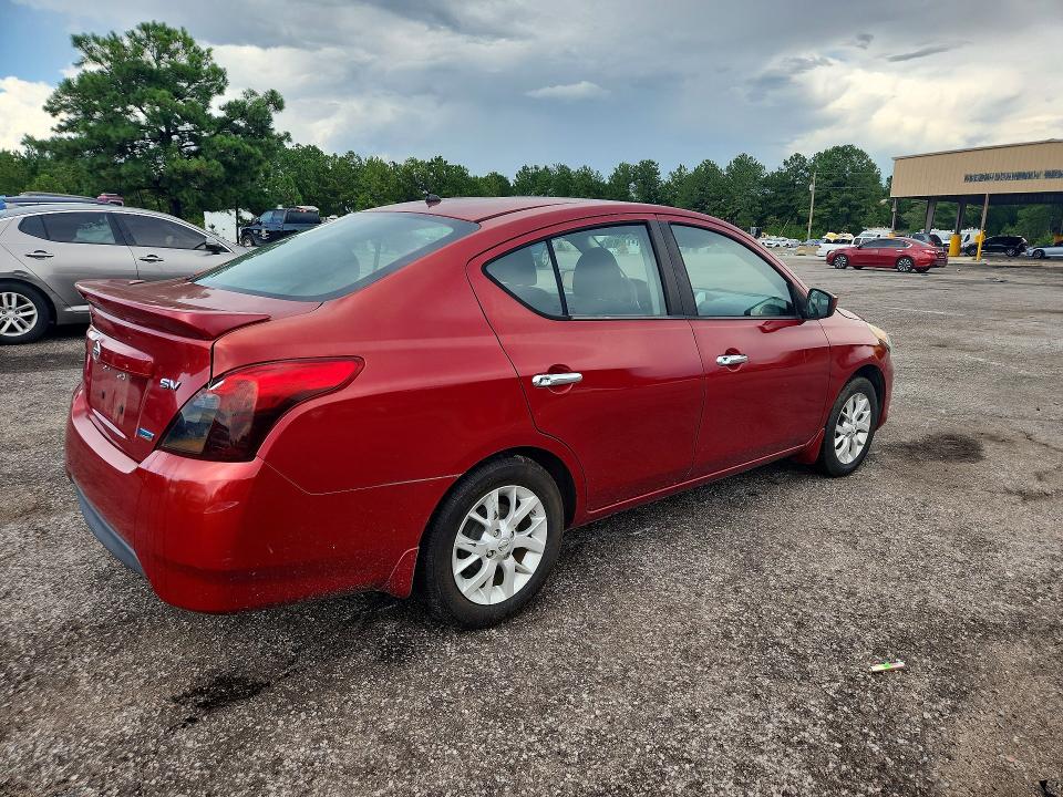 64851356 :رقم المزاد ، 3N1CN7AP0FL933334 vin ، 2015 Nissan Versa مزاد بيع