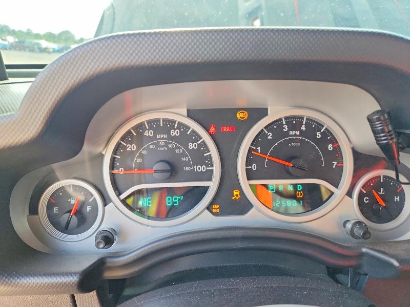 66036346 :رقم المزاد ، 1J4BA5H12AL144157 vin ، 2010 Jeep Wrangler Unlimited مزاد بيع
