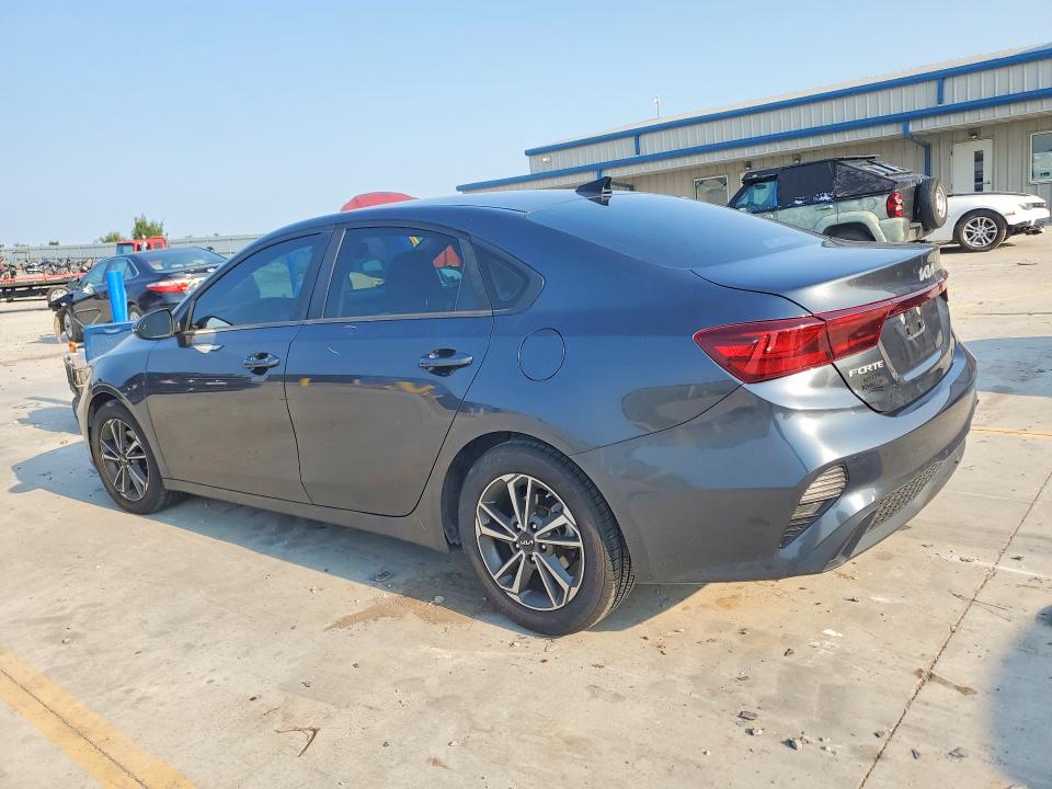 64037616 :رقم المزاد ، 3KPF24AD8NE434288 vin ، 2022 Kia Forte مزاد بيع