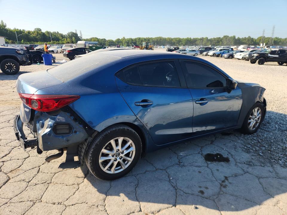 Продажа на аукционе авто 2018 Mazda 3, vin: 3MZBN1U74JM160031, номер лота: 64945786