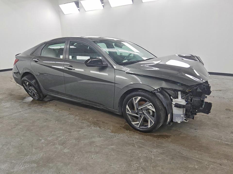 2025 Hyundai Elantra მანქანა იყიდება აუქციონზე, vin: KMHLM4DG3SU083527, აუქციონის ნომერი: 63547916