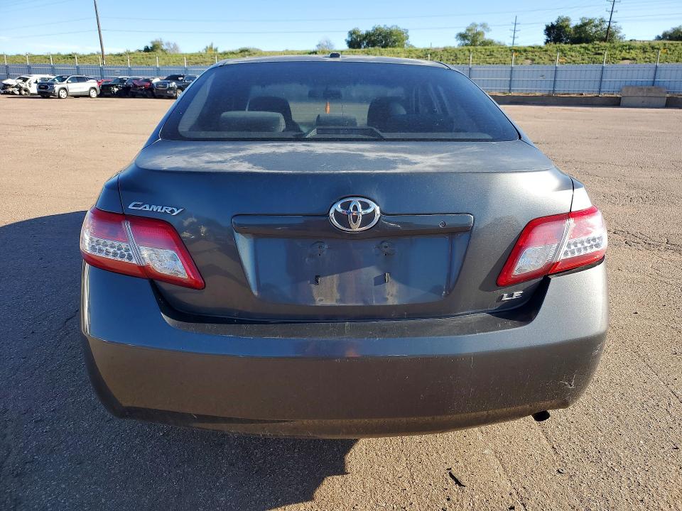 2010 Toyota Camry მანქანა იყიდება აუქციონზე, vin: 4T1BF3EK4AU020812, აუქციონის ნომერი: 65934826
