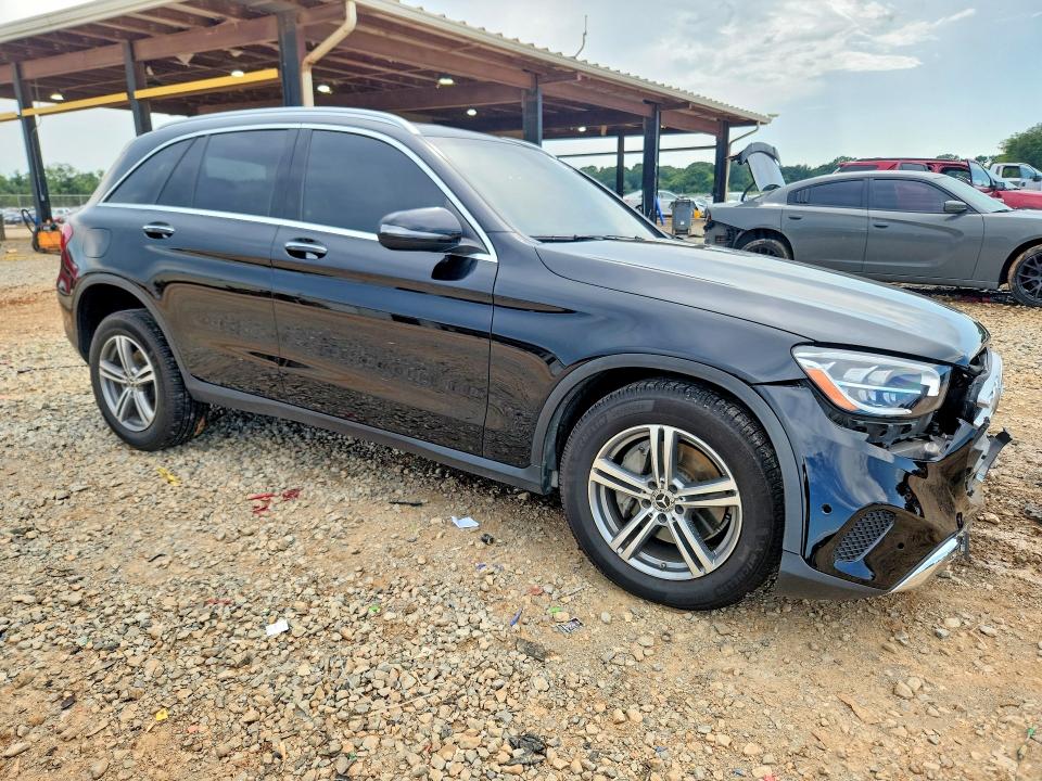 64493206 :رقم المزاد ، W1N0G8EBXMF875750 vin ، 2021 Mercedes-benz Glc مزاد بيع