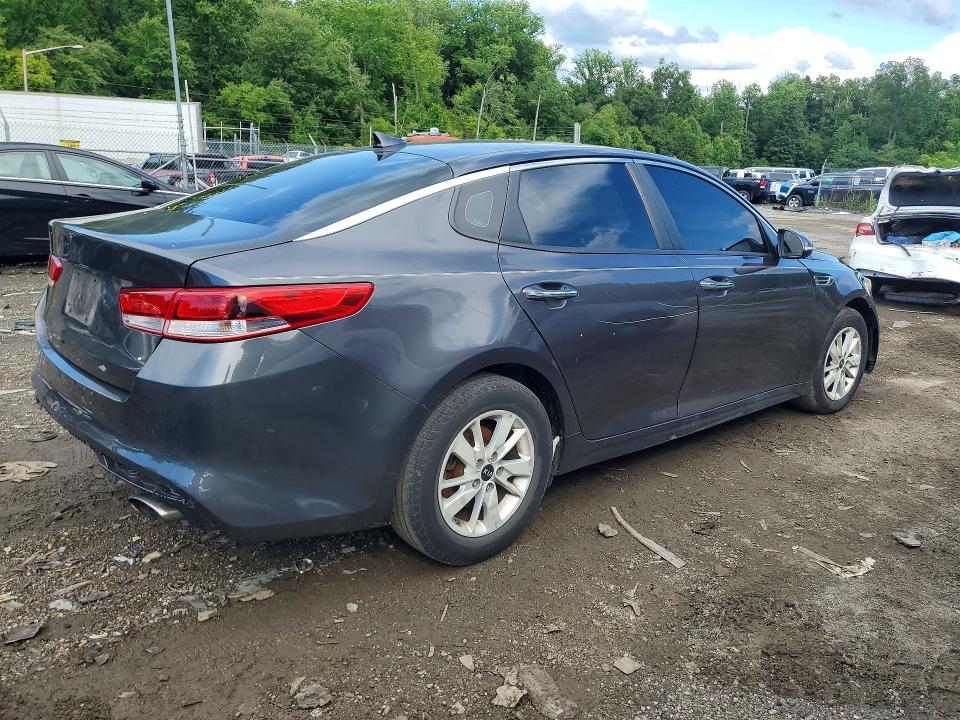 62993846 :رقم المزاد ، 5XXGT4L36HG160042 vin ، 2017 Kia Optima مزاد بيع