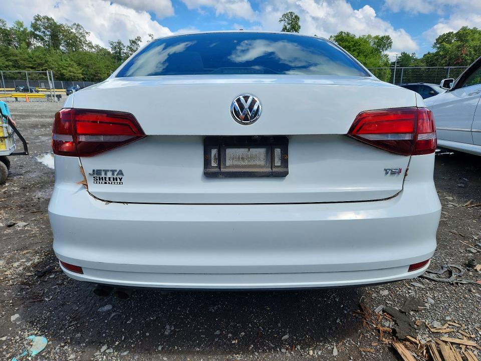 Aukcja sprzedaży 2017 Volkswagen Jetta, vin: 3VW2B7AJXHM353371, numer aukcji: 63991616