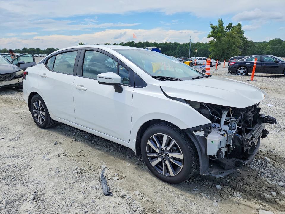 Продаж на аукціоні авто 2020 Nissan Versa, vin: 3N1CN8EV3LL853813, номер лоту: 64262396