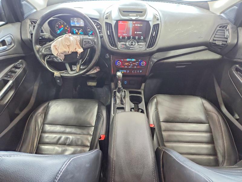 Продаж на аукціоні авто 2017 Ford Escape, vin: 1FMCU9J9XHUE23879, номер лоту: 63861676