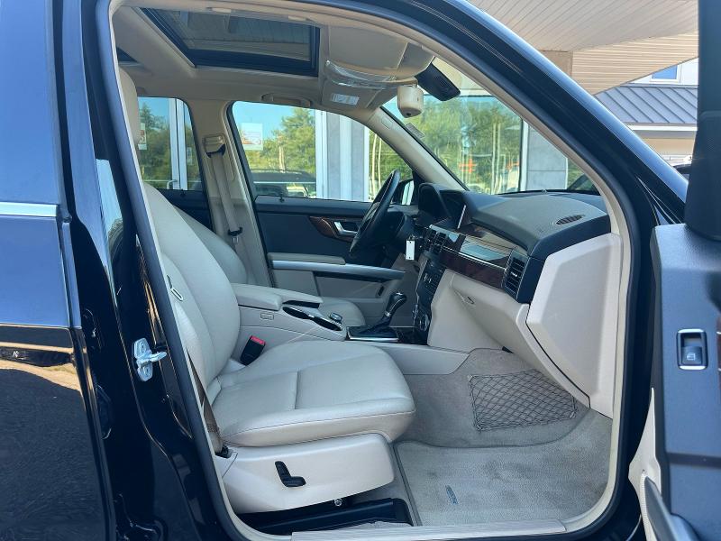 64304546 :رقم المزاد ، WDCGG8HB9CF778369 vin ، 2012 Mercedes-benz Glk مزاد بيع