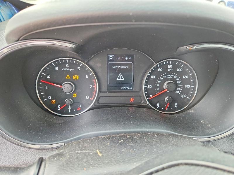 66311536 :رقم المزاد ، 3KPFL4A7XJE213275 vin ، 2018 Kia Forte مزاد بيع