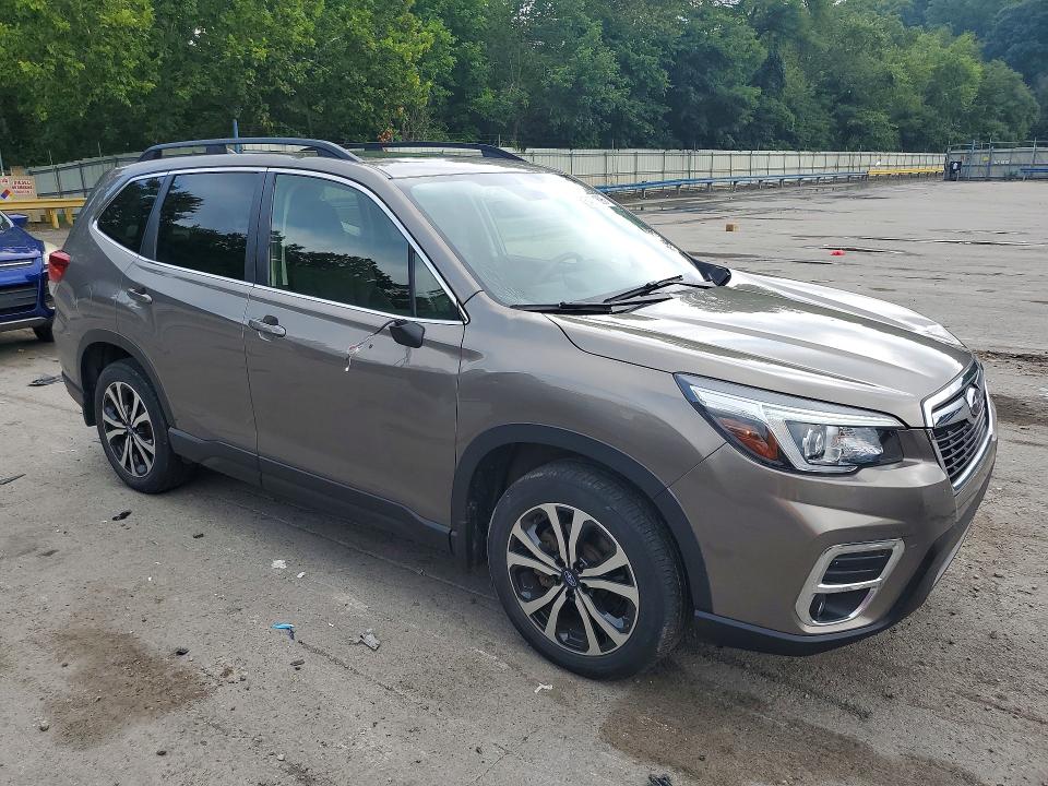Продажа на аукционе авто 2019 Subaru Forester, vin: JF2SKAUC4KH422405, номер лота: 64011896