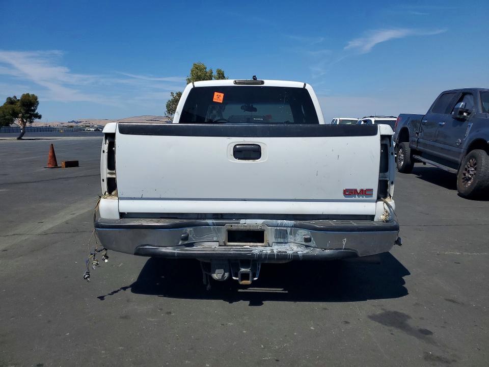 Продажа на аукционе авто 2004 Gmc New Sierra, vin: 2GTEC19T141376264, номер лота: 65040236