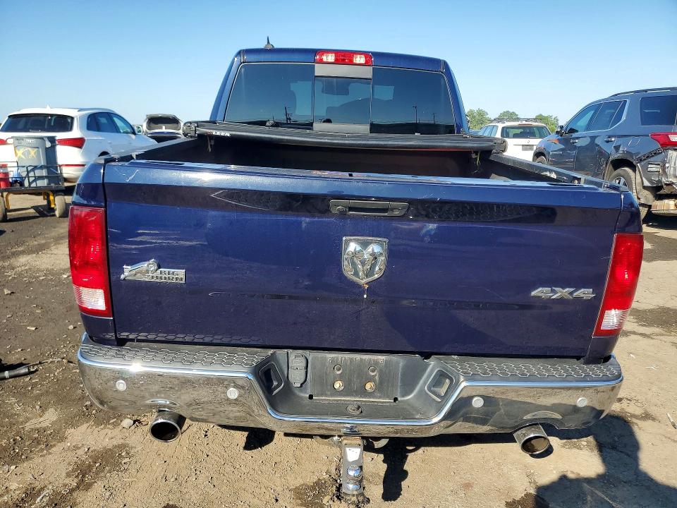 65839936 :رقم المزاد ، 1C6RR7GTXJS215257 vin ، 2018 Ram 1500 مزاد بيع
