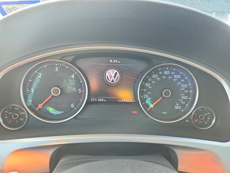 2012 Volkswagen Touareg მანქანა იყიდება აუქციონზე, vin: WVGFK9BP1CD001251, აუქციონის ნომერი: 65692876