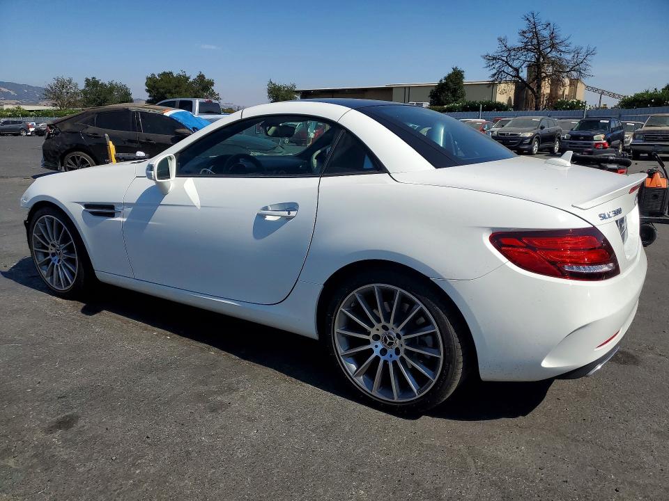 2020 Mercedes-benz Slc მანქანა იყიდება აუქციონზე, vin: WDDPK3JA7LF166198, აუქციონის ნომერი: 64932676