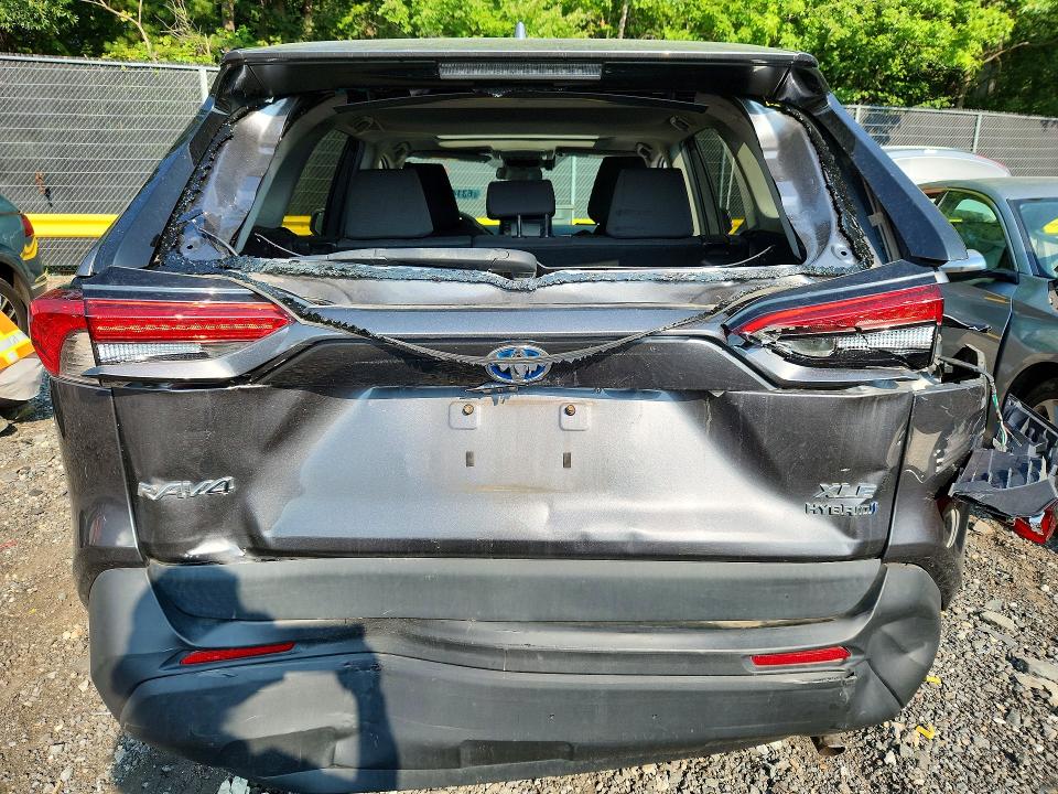 Продажа на аукционе авто 2022 Toyota Rav4, vin: 4T3RWRFV0NU050770, номер лота: 63147896