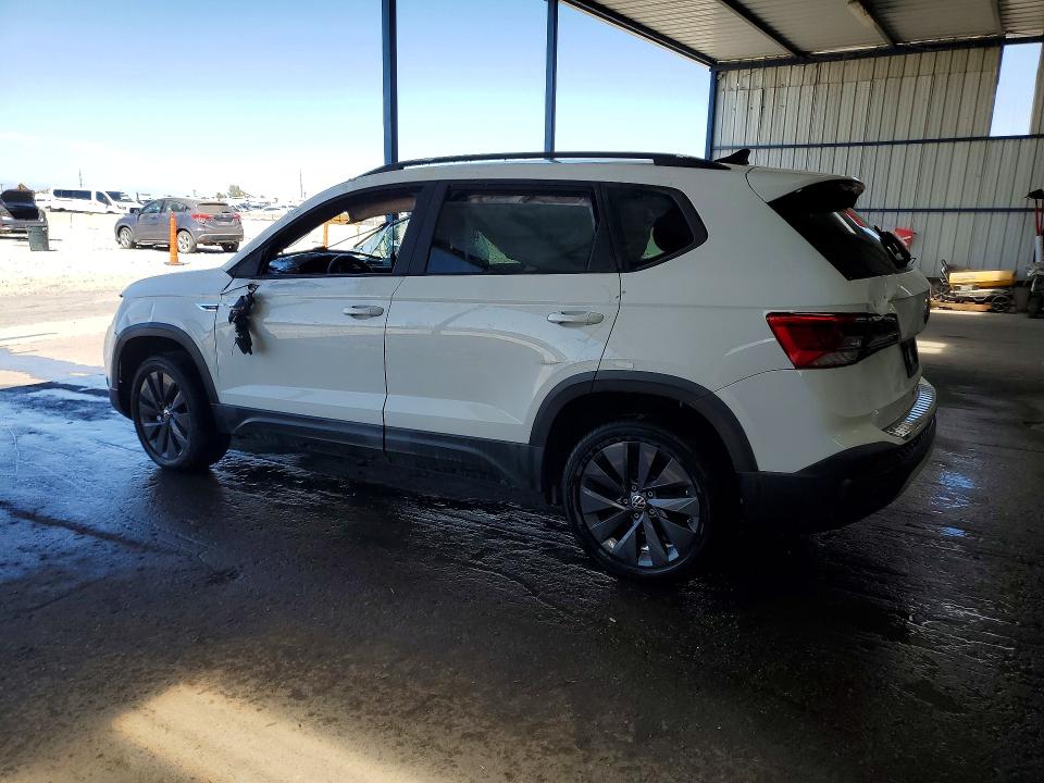 Продажа на аукционе авто 2022 Volkswagen Taos, vin: 3VVDX7B27NM005206, номер лота: 65913516